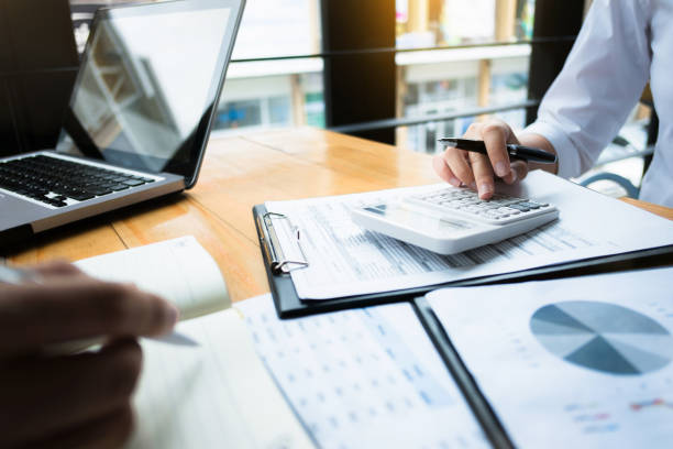 Как продать дачу с обременением: ипотека, арест и другие ограничения